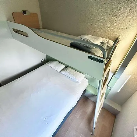 Ibis Budget 2* Μπον