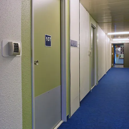 Ibis Budget 2*