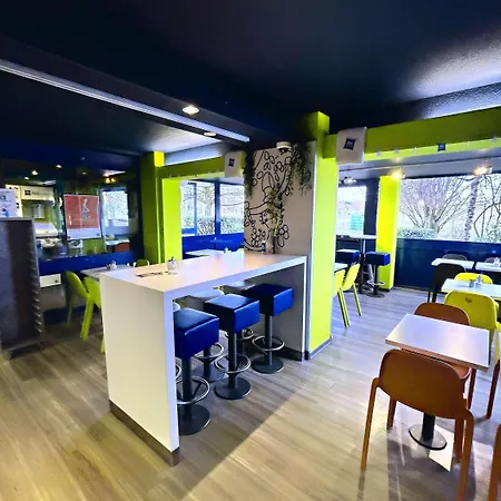 Ibis Budget Отель