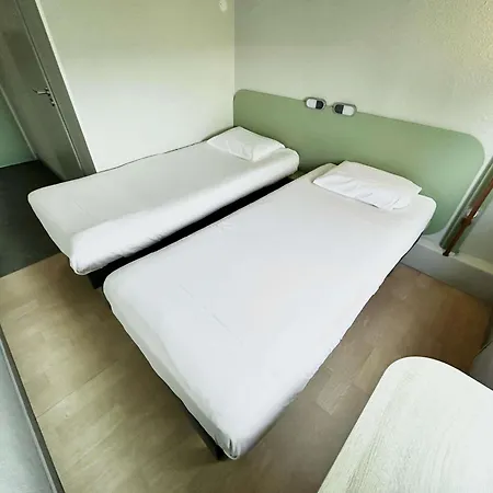 Ibis Budget Hotel 2*