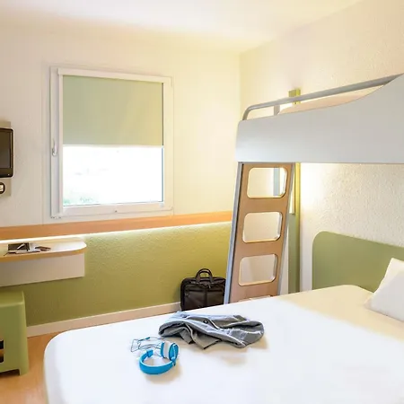 Отель Ibis Budget Бон