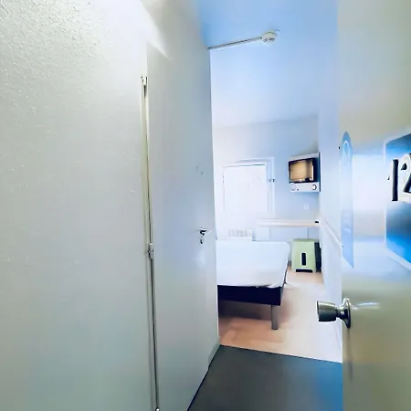 Hotel Ibis Budget 2*